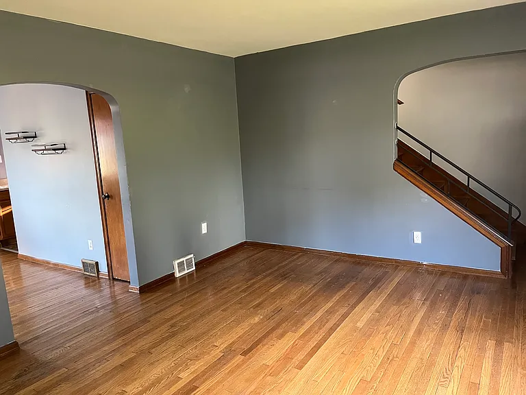 1030 Minellen Dr — Photo 11