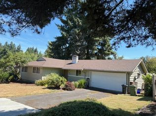 1505 Hallinan St, Lake Oswego, OR 97034