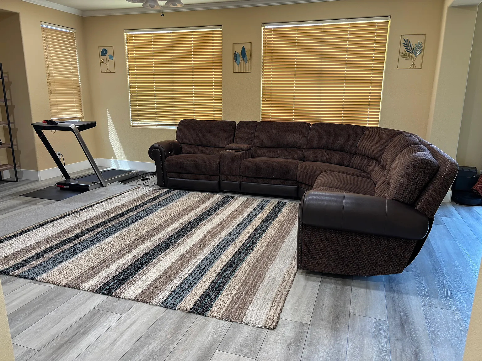 4 bed, 3380 sqft, $3,600 — Photo 3