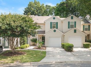 909 Lakecrest Ct, Newport News, VA 23602