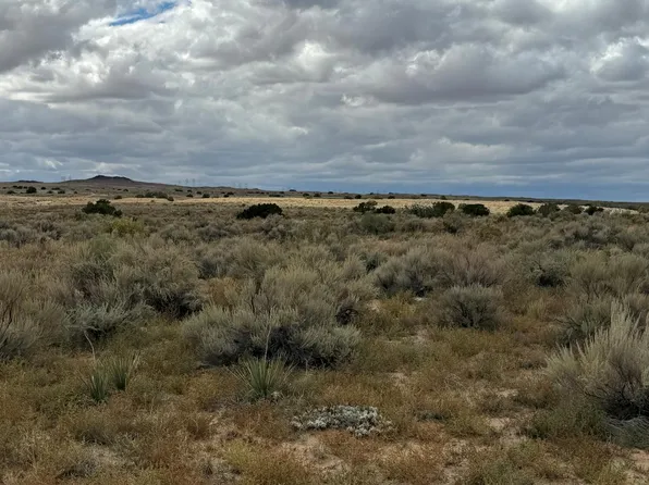 Faciel Rd NW, Albuquerque, NM 87120