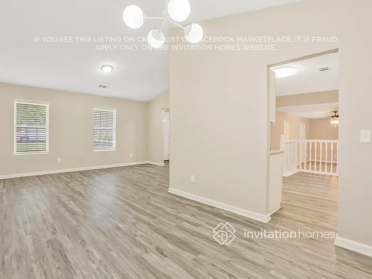 2201 Clayton Rdg — Photo 9