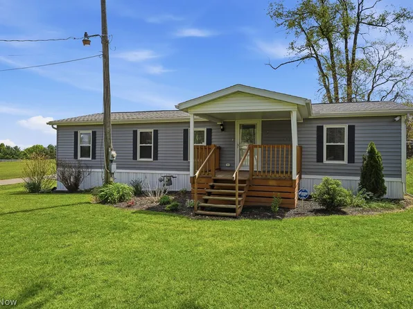 11570 Millersburg Rd SW, Massillon, OH 44647