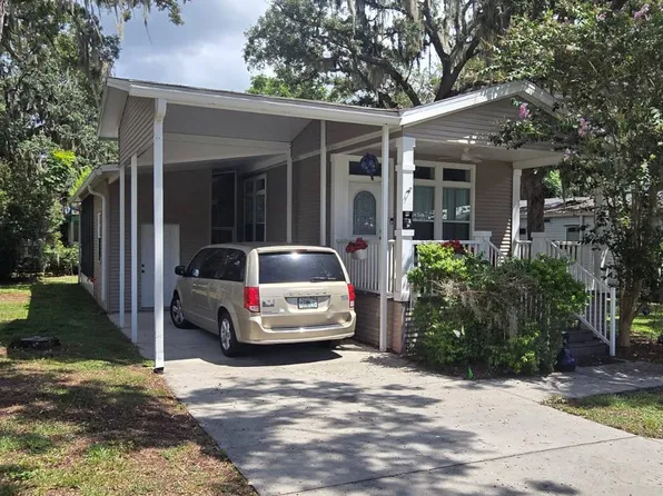 102 Cross Creek Ln, Leesburg, FL 34788