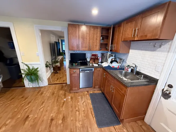 12 French Ave, Braintree, MA