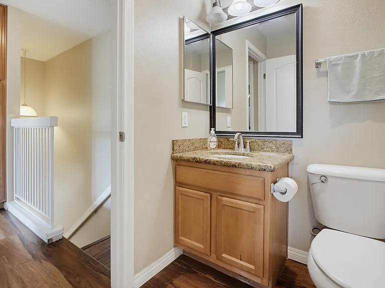 3454 Castle Glen Dr #102 — Photo 18