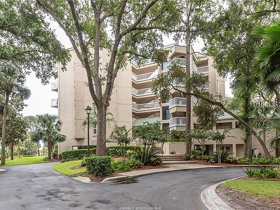 2nd image of 77 Ocean Ln APT 510