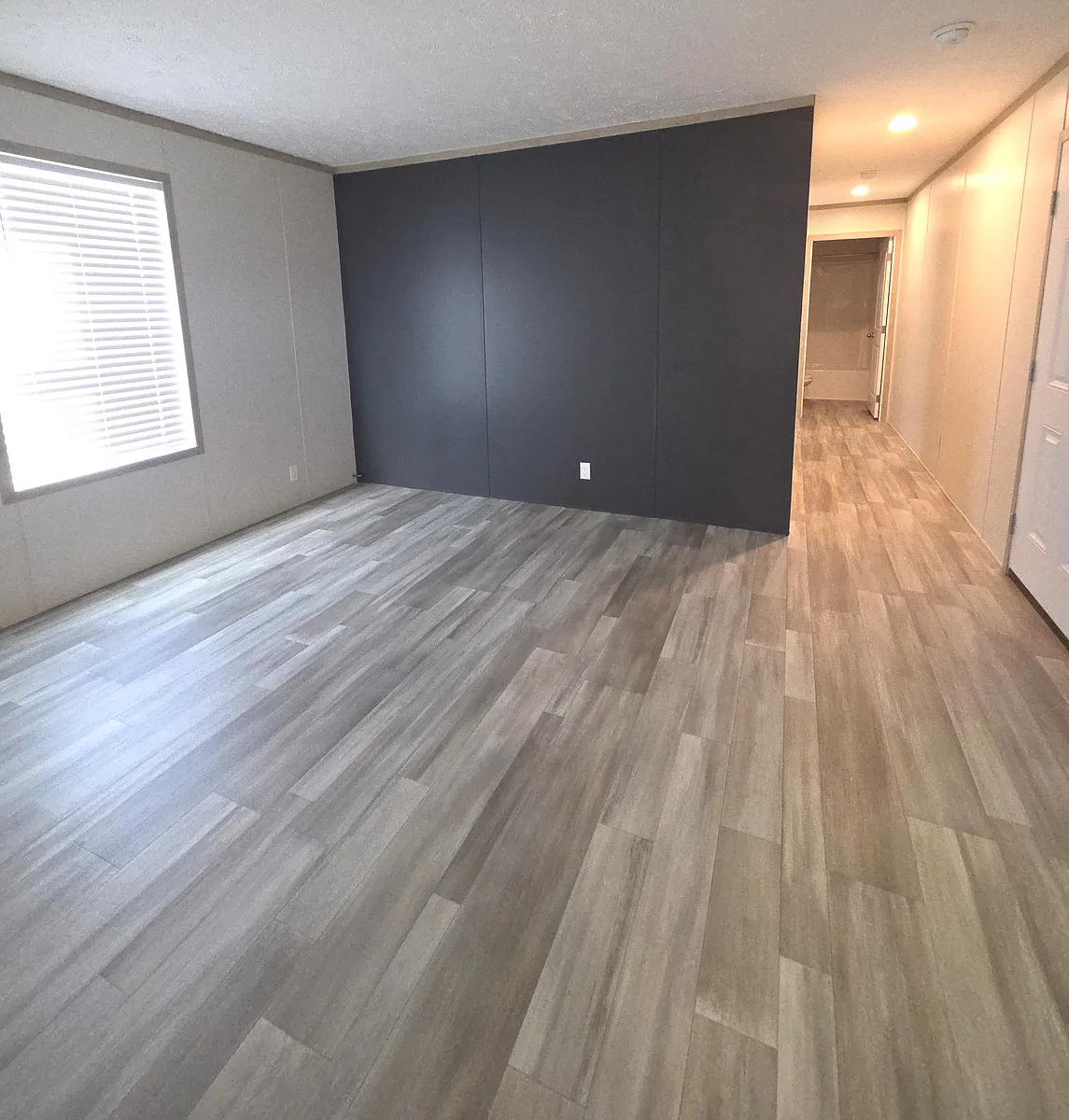 Building Photo - 43497 Meadowlark Cir