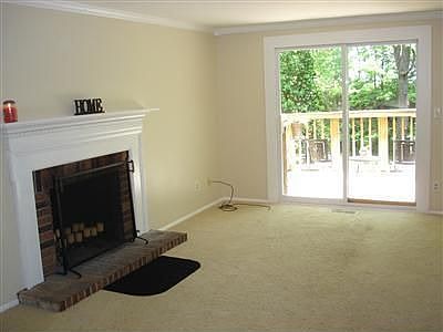 4th image of 4043 Willow Run Dr