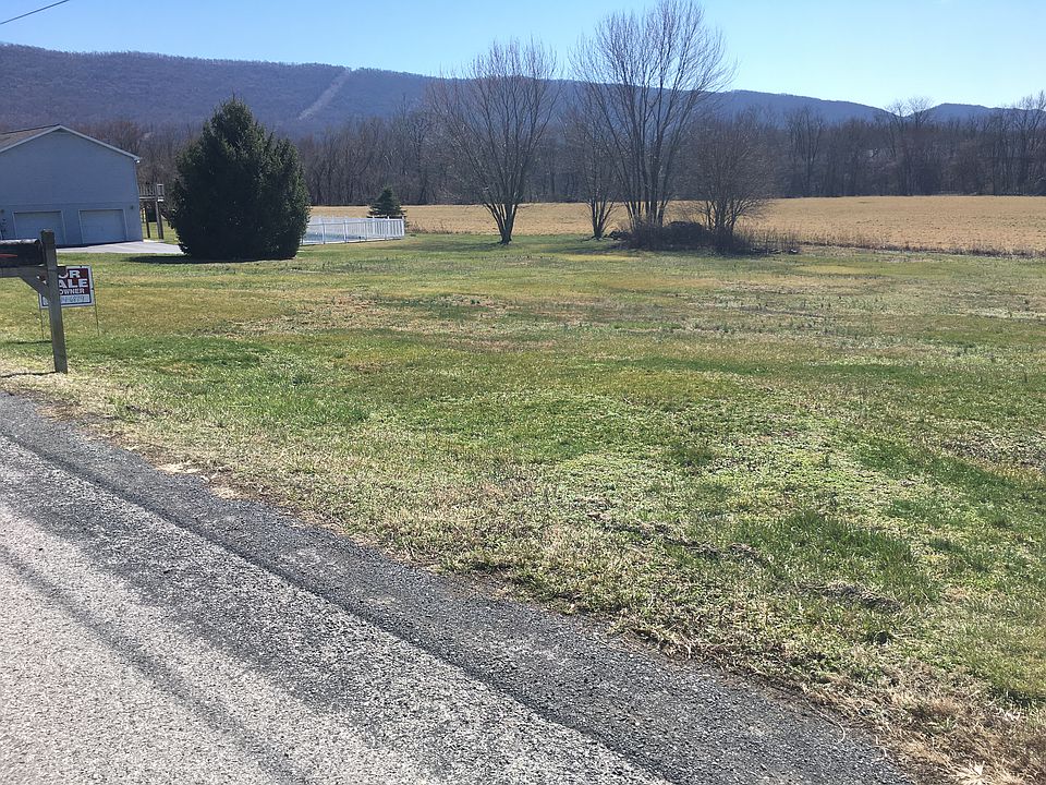 2nd image of 314 Shady Ln