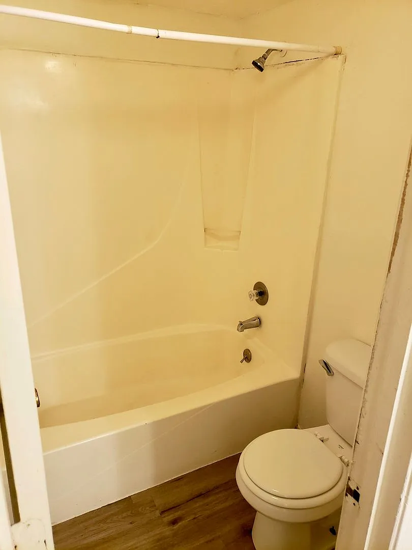 Zuni Princess Apartments — Photo 2