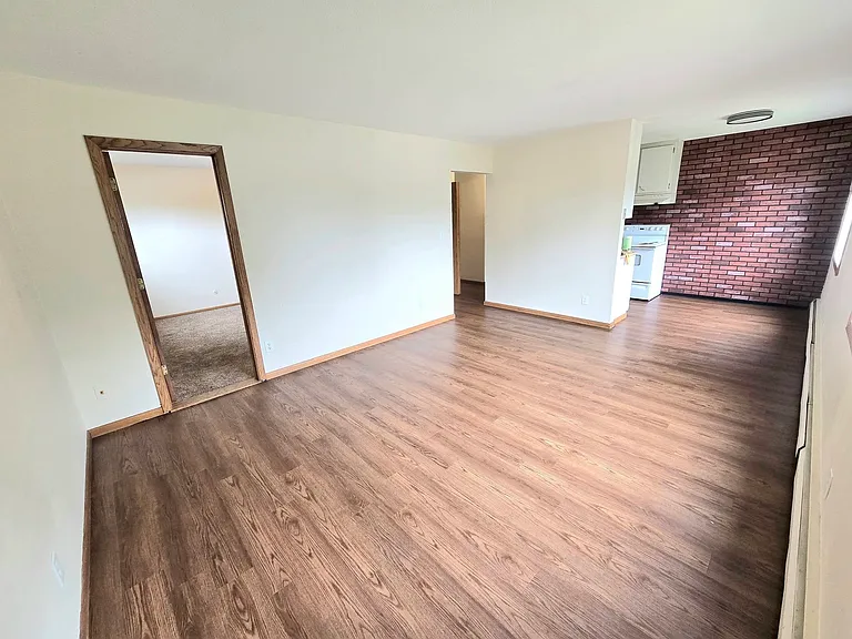 340 Marshall Ave #2 — Photo 4