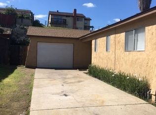 9224 Shadow Hill Rd, Santee, CA 92071