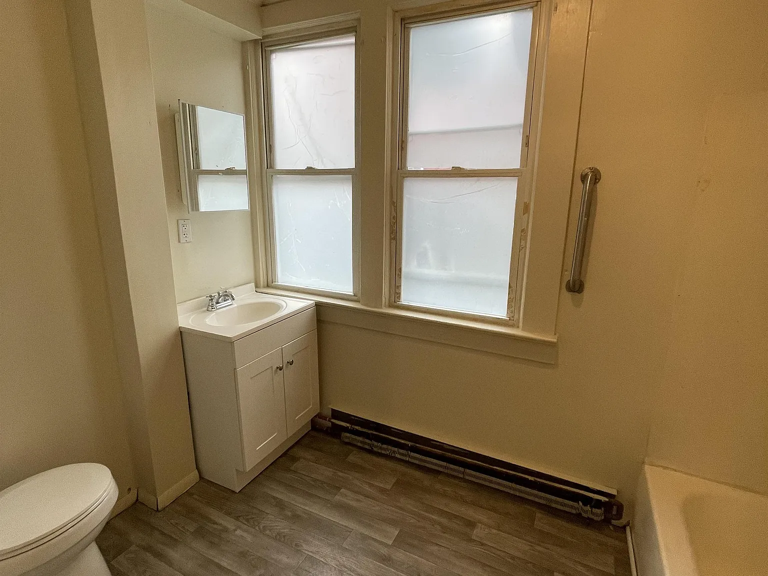 545 West Philadelphia Street - A — Photo 4