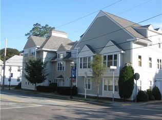 47 King St, East Greenwich, RI 02818