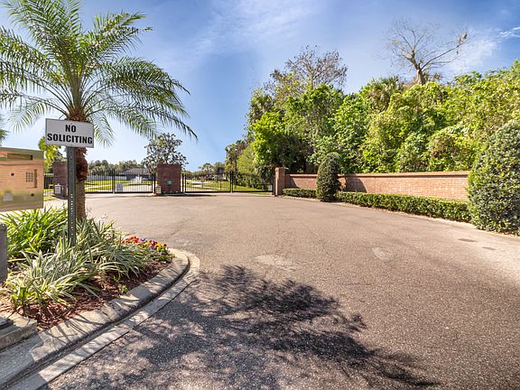 4th image of 262 Venetian Bay Cir