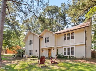1503 Northlake Cir, Jackson, MS 39211