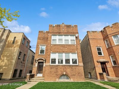 6208 N Artesian Ave, Chicago, IL, 60659
