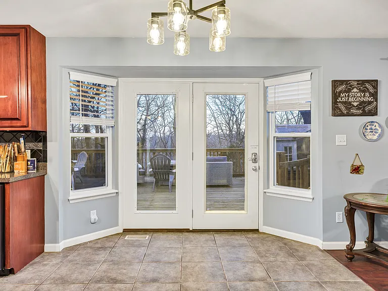 Shadow Pine Dr — Photo 14