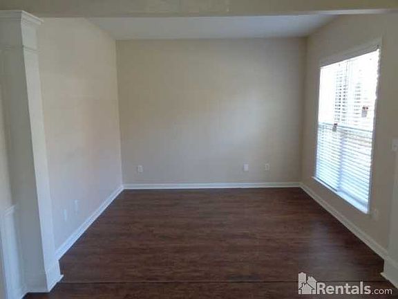 3rd image of 2542 Young America Dr
