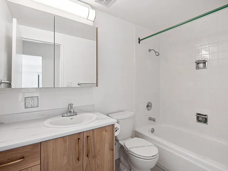 621 W 57th Ave #101 — Photo 36