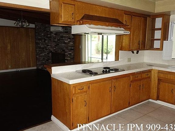 5th image of 158 W Santa Anita Ter