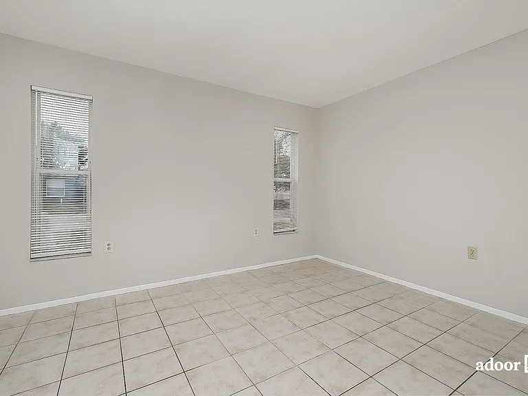 9302 Barrington Ln — Photo 8