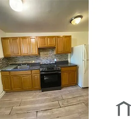 121 Elm St #3L — Photo 8