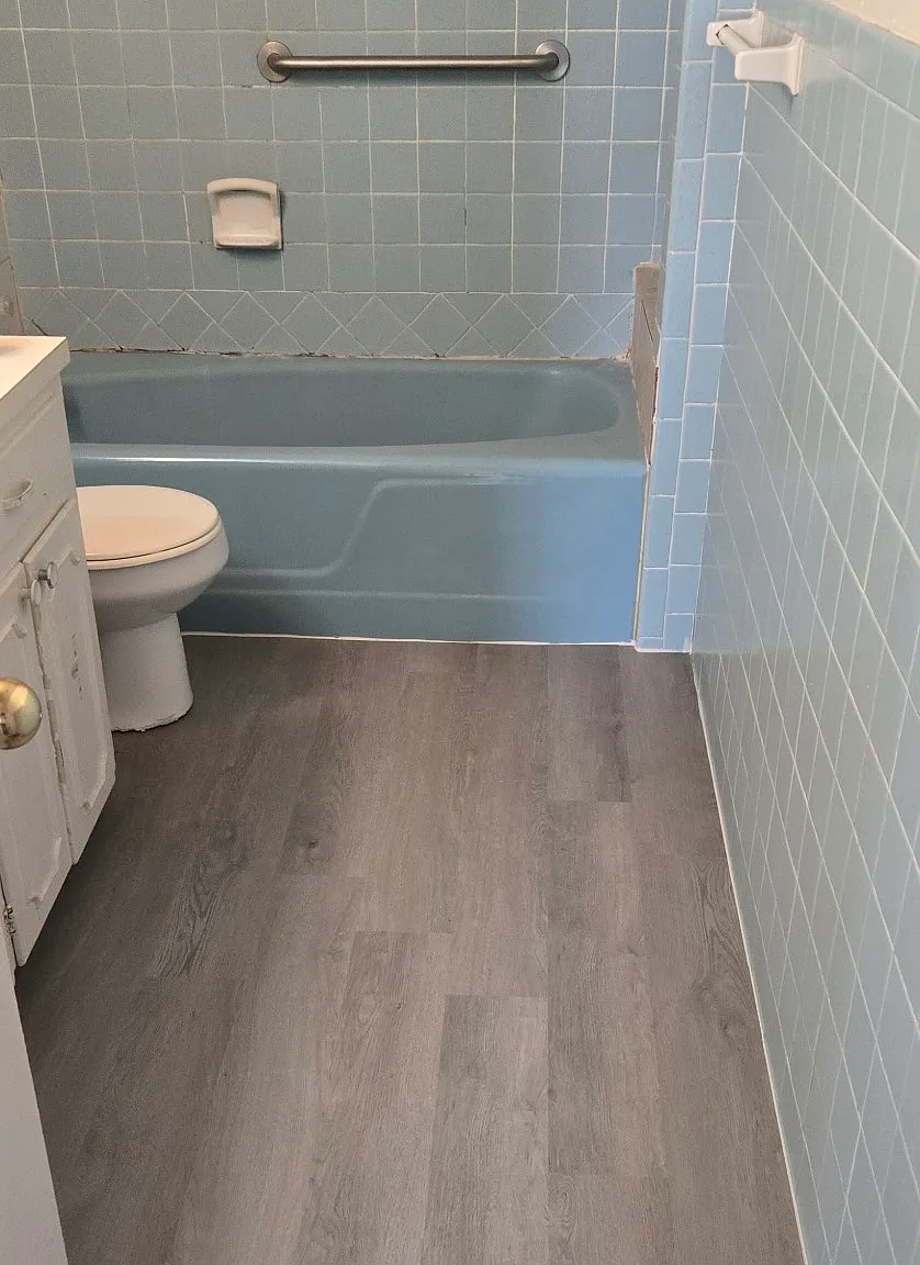 3 bed, 875 sqft, $820 — Photo 2