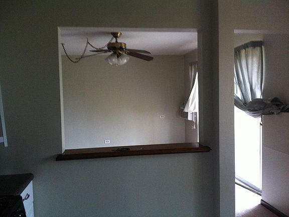 Pass through from kit- DR; spacious feel