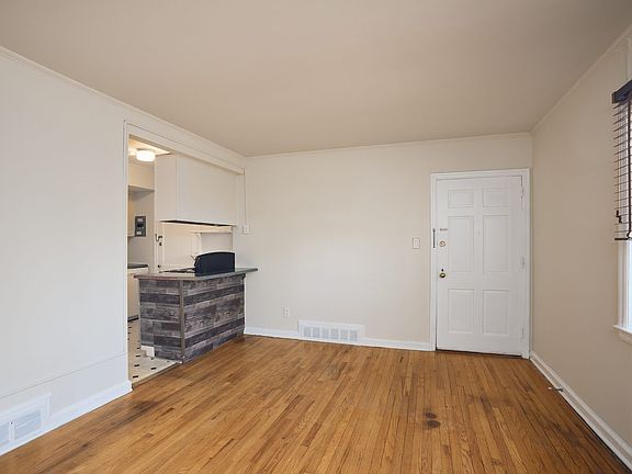 2nd image of 1347 Briarwood Dr NE Unit 3