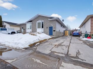 337 Melanie Ave, Kingston, ON K7M 8B4