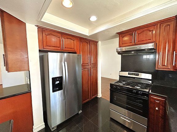 5th image of 3214 Canary Ct