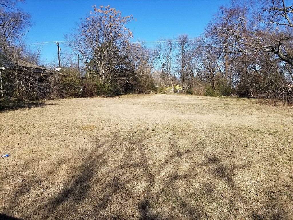 1501 W Bond St, Denison, TX 75020 Zillow