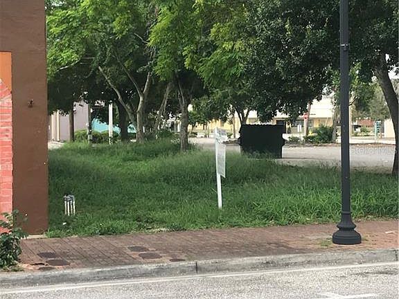4th image of Central Ave W