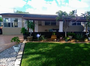 6781 Meade St, Hollywood, FL 33024