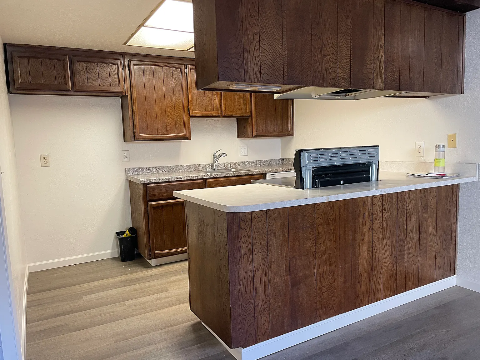7411 Willowcreek Dr — Photo 2