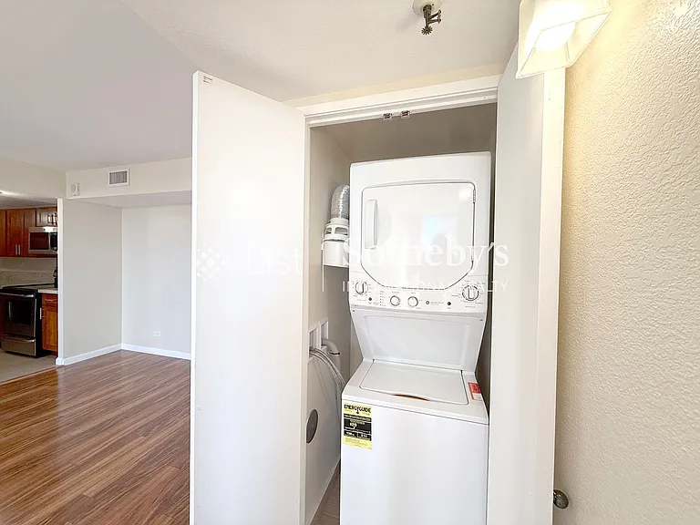 2499 Kapiolani Blvd #2703 — Photo 20