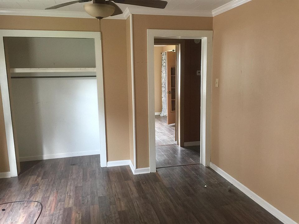 2nd image of 236 Saint Paul St