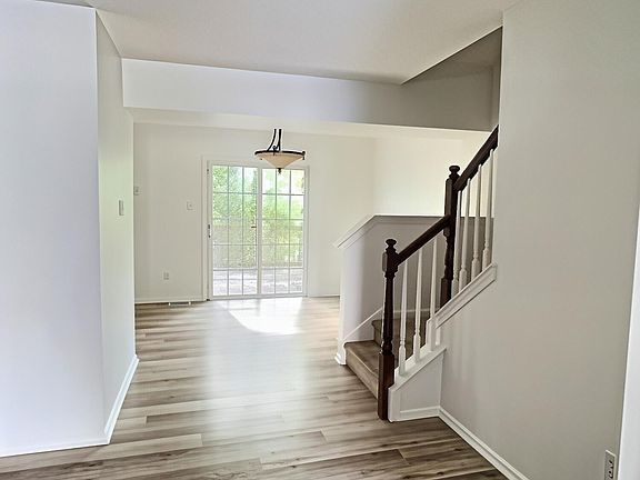 3rd image of 65D Lower Ridge View Cir