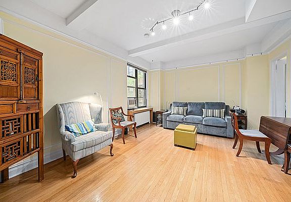 3rd image of 243 W End Ave APT 605