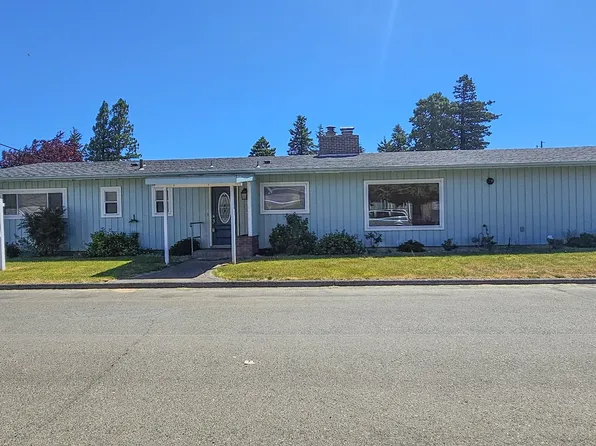864 N Knott St, Coquille, OR 97423