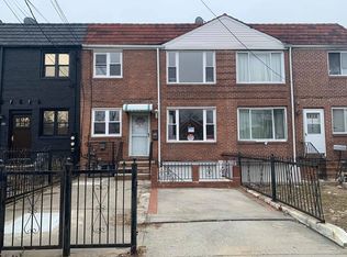 114-04 204th St, Saint Albans, NY 11412