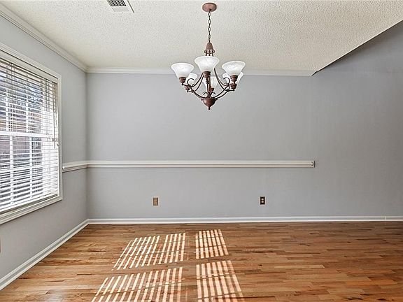 5th image of 11135 Amy Frances Ln