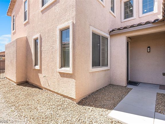 5th image of 4333 Desert Haven Ave