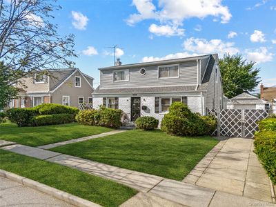1588 Woodstock Street, Elmont, NY, 11003