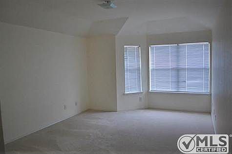 5th image of 3505 Potomac Dr