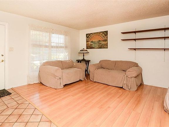 4th image of 3867 Davis Blvd