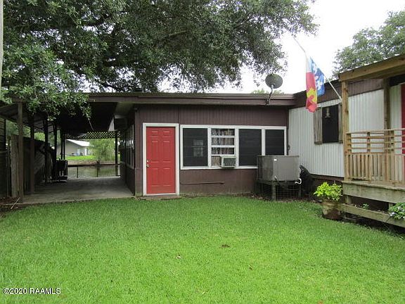3rd image of 1067 Evangeline St