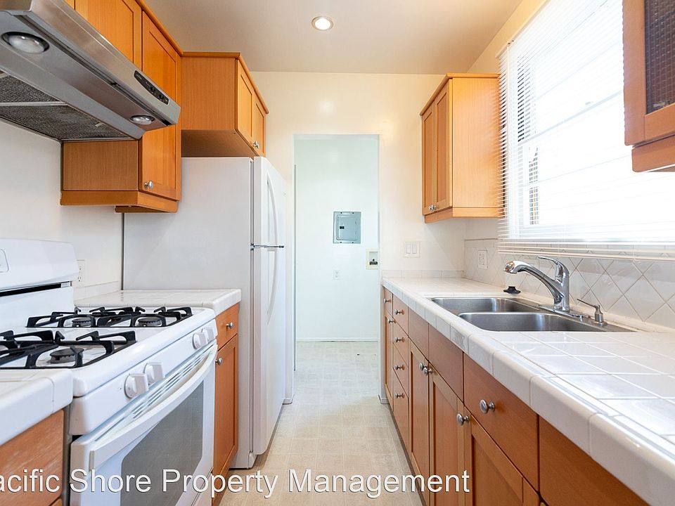 1st image of 595 E Washington Blvd APT N